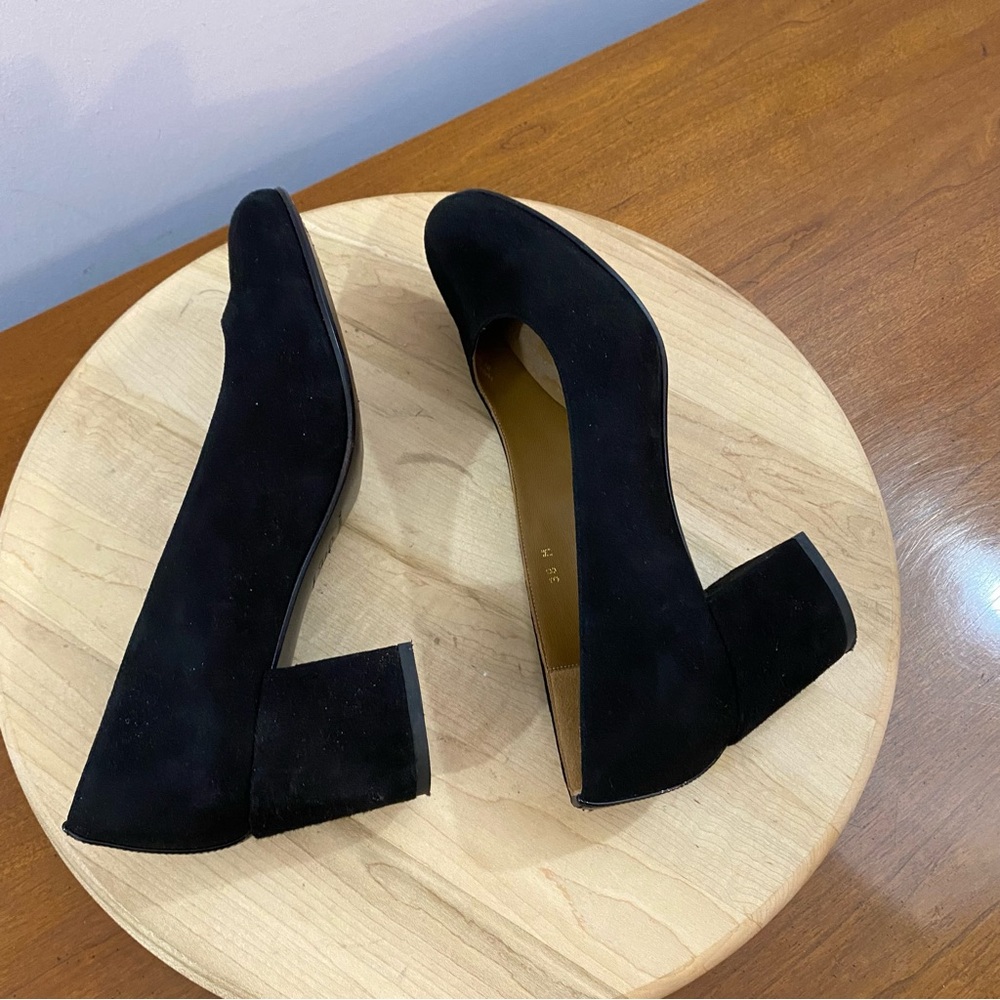 Margaux The Heel Black Suede Pumps Block Heel Almond Toe Work Office Sz 8 M - Picture 12 of 14